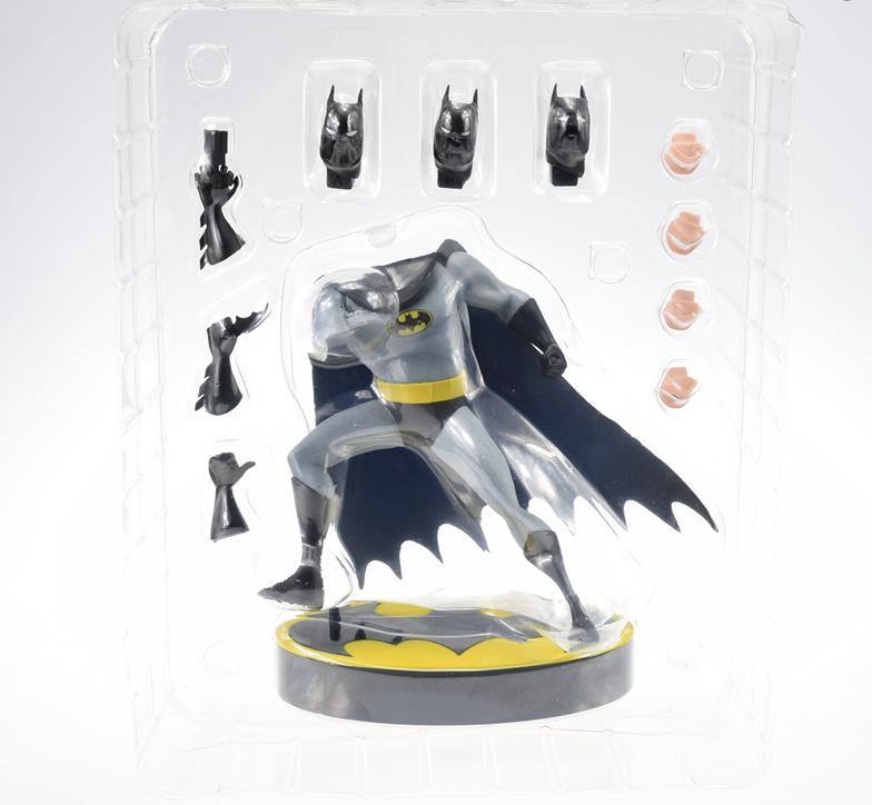 Figura de ação - ARTFX DC Batman - Kitsune | Loja Geek