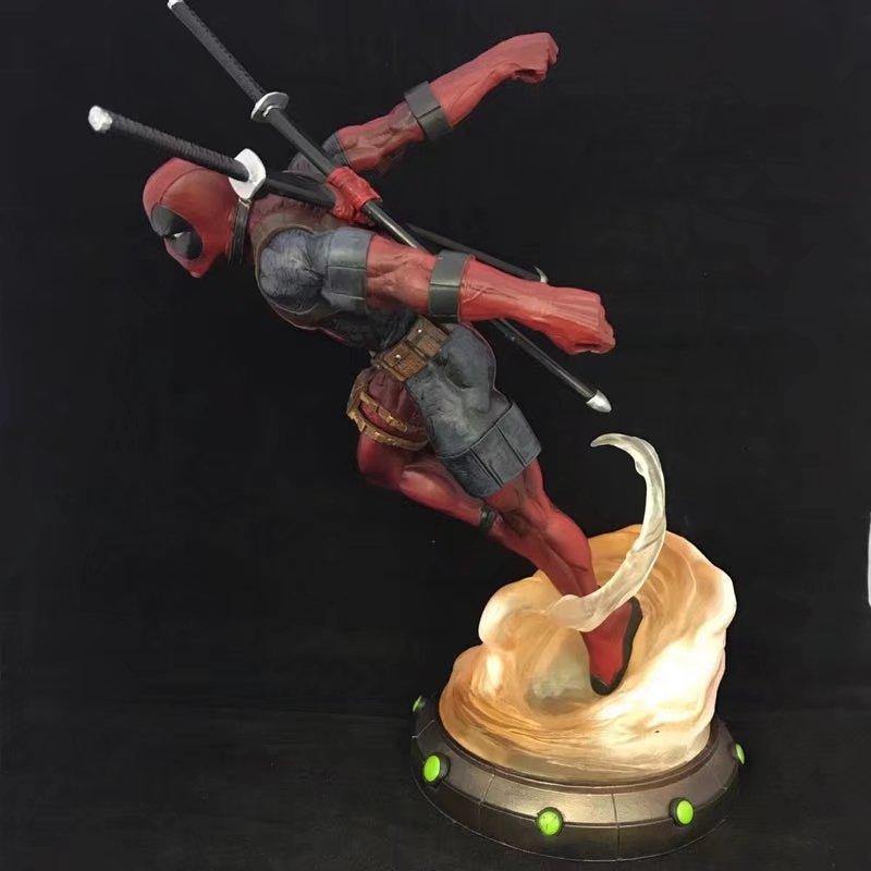 Figura de ação | DeadPool | 34cm - Kitsune | Loja Geek